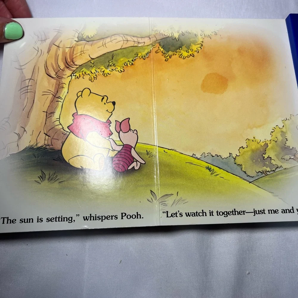 Vintage‎ 90s Disney Winnie the Pooh Learn & Grow Pooh’s Sunny Day Sound Book